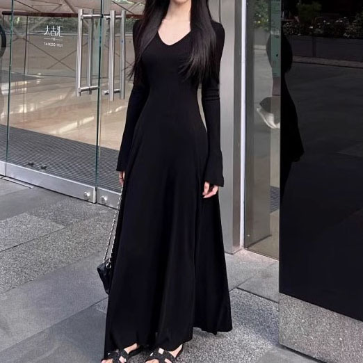 大人ワンピース ロング フィット感リブ素材