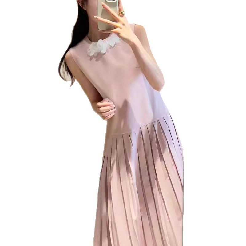 大人ワンピース ロング 花飾りプリーツノースリーブロングワンピース