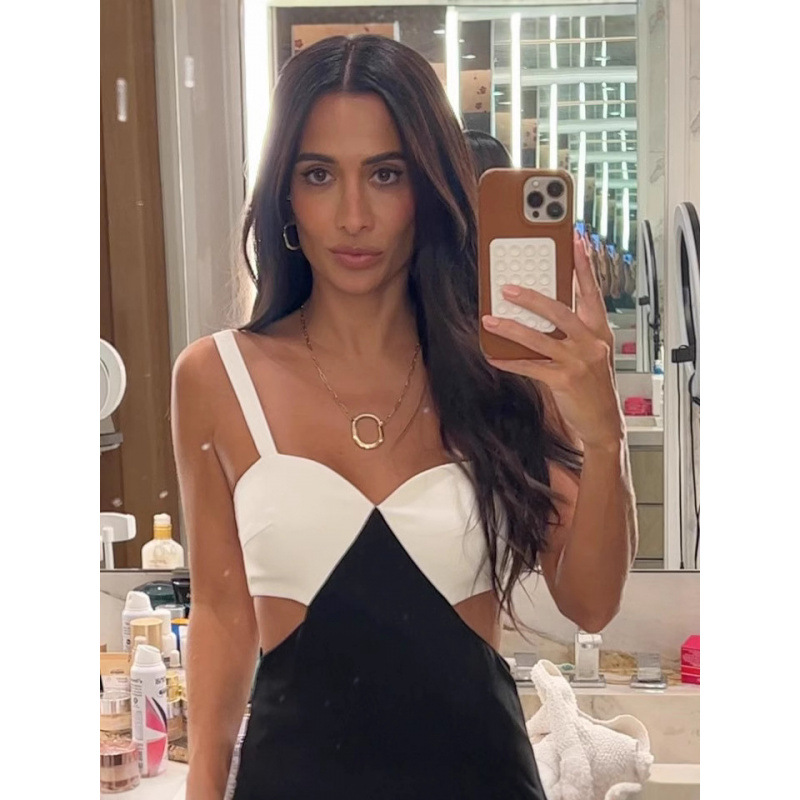 大人ワンピース ロング バストカットサイド魅せ大人ワンピース