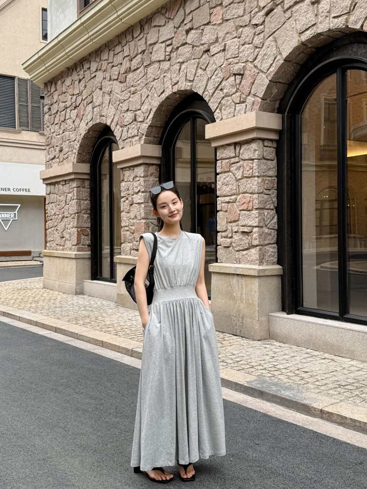 大人ワンピース ロング 上品フレアシルエットロングワンピース