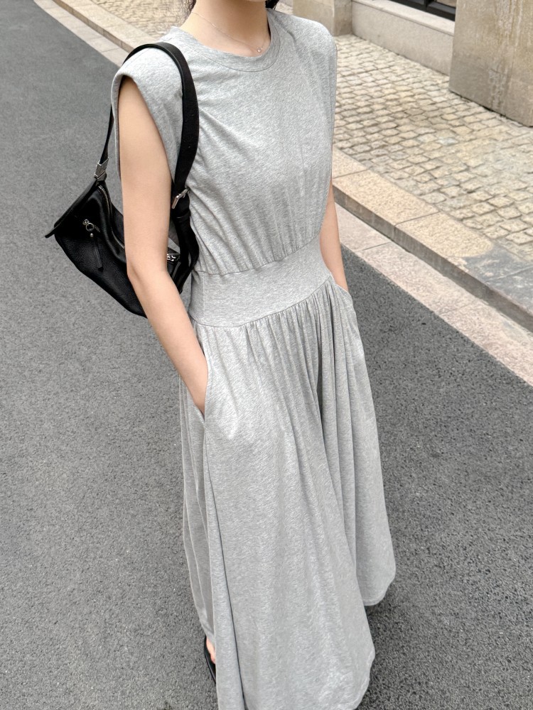 大人ワンピース ロング 上品フレアシルエットロングワンピース