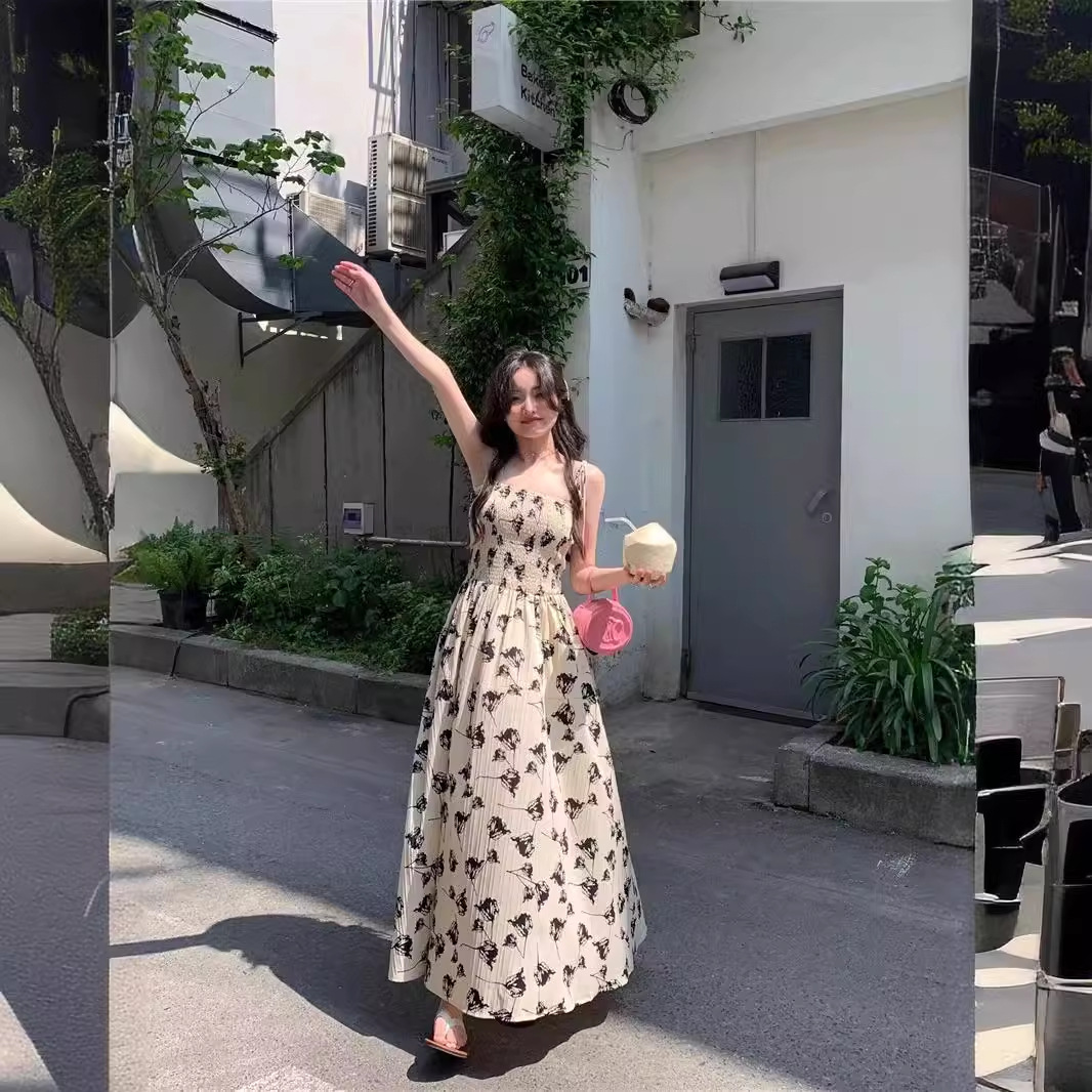 大人ワンピース マキシ 蝶々舞う優美なキャミソールワンピース