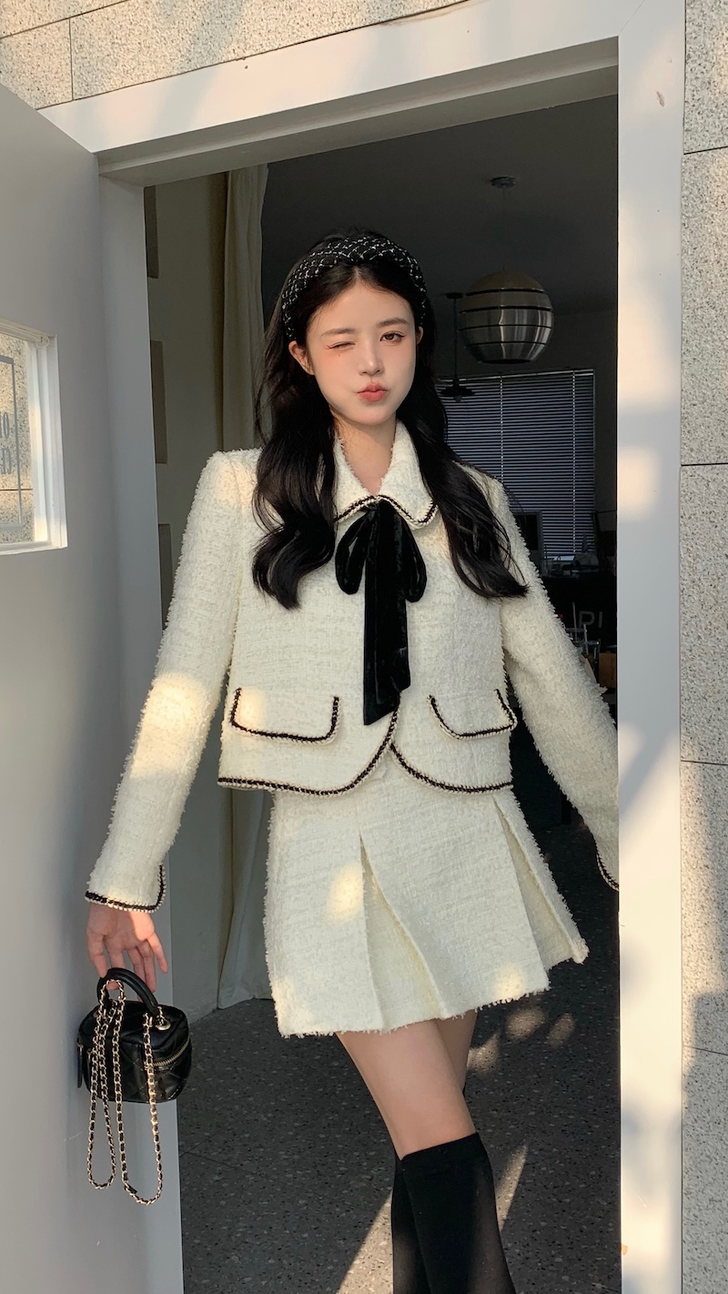 量産型/参戦服/推し活 ベルベットネクタイ付きセットアップ