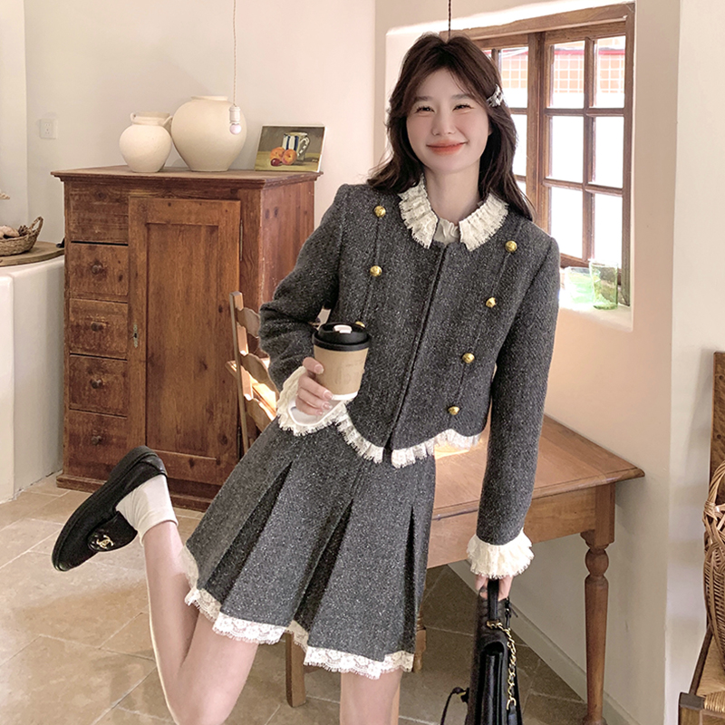 https://fulmo-img-server.com/oshifuku/491133fd-8fa8-420f-ae6e-4ead6f1faa78.jpg