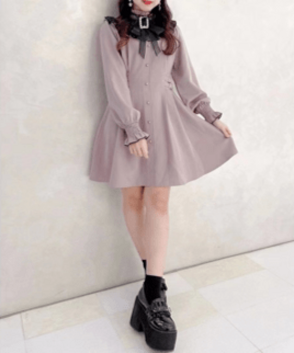 https://fulmo-img-server.com/oshifuku/d94b28af8db059a4445b87644e2ad8d4.png