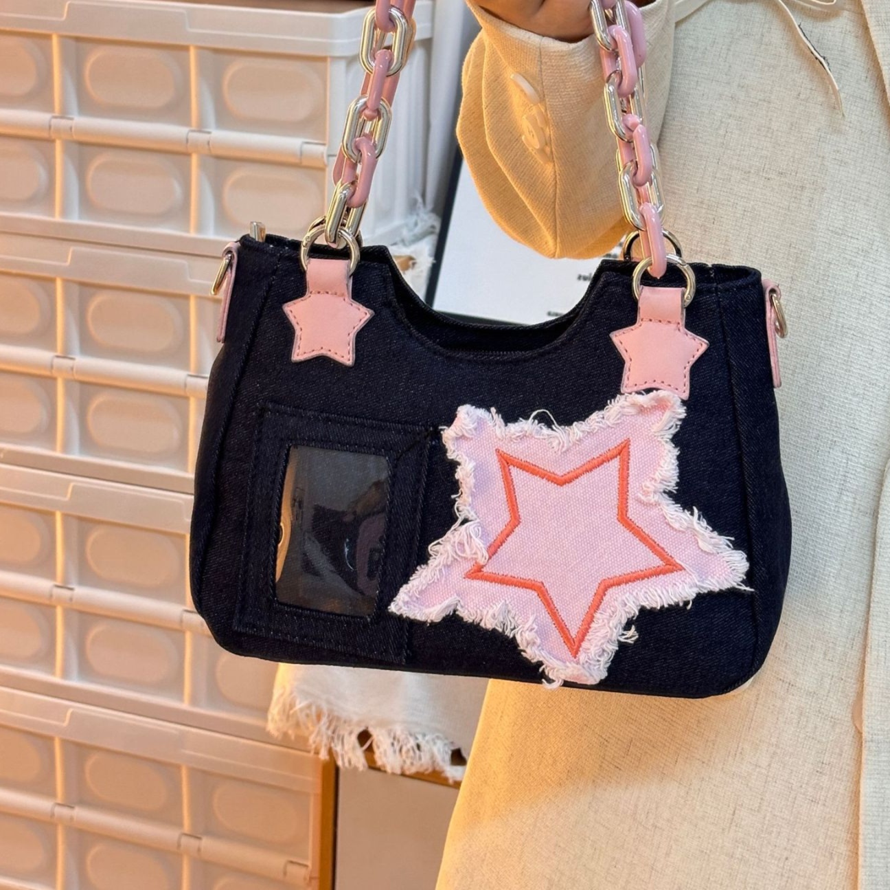https://fulmo-img-server.com/oshikatsubag/1736578851165_pabegii6_3z4qjfek.jpeg
