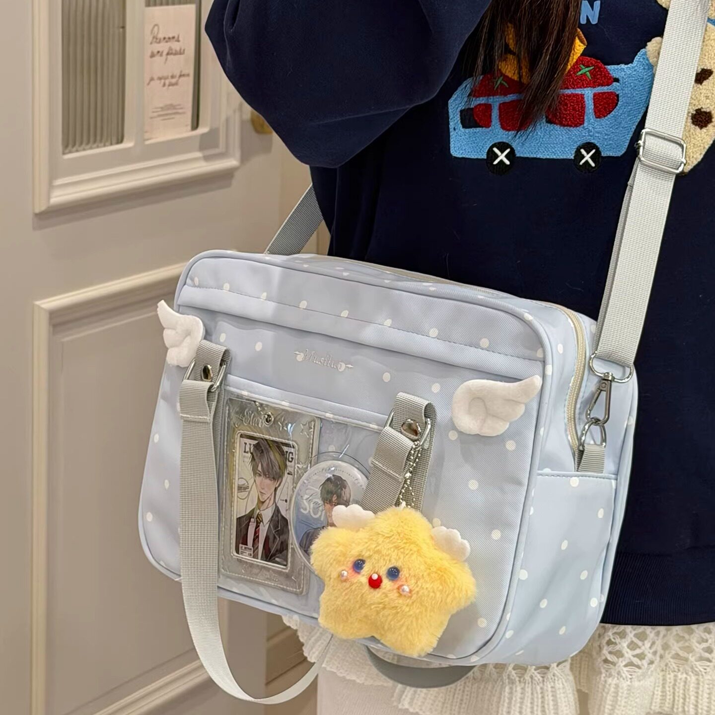 https://fulmo-img-server.com/oshikatsubag/88a2319b-8291-4a82-8d4b-0f1c56f37c39.jpg
