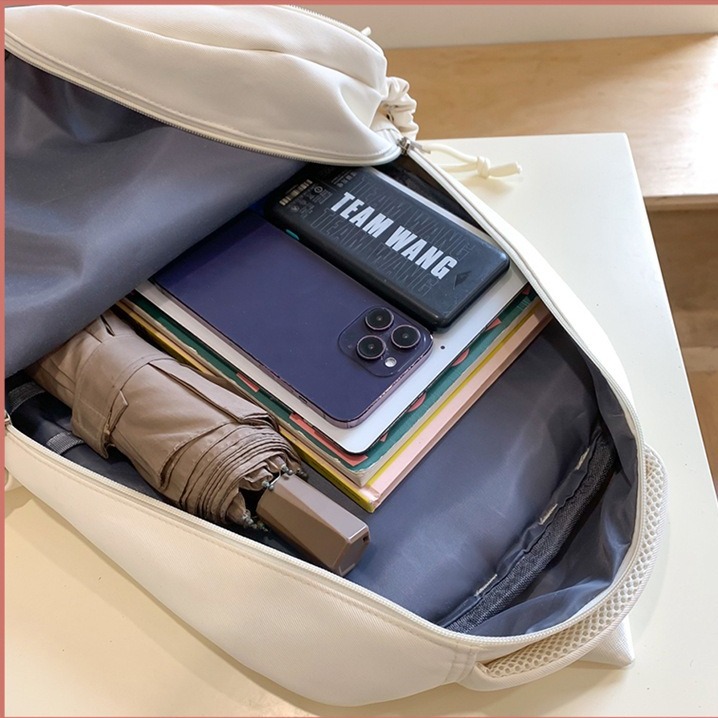 https://fulmo-img-server.com/oshikatsubag/a9e7cf09-9313-4cd0-a032-9da7d75f68cf.jpg