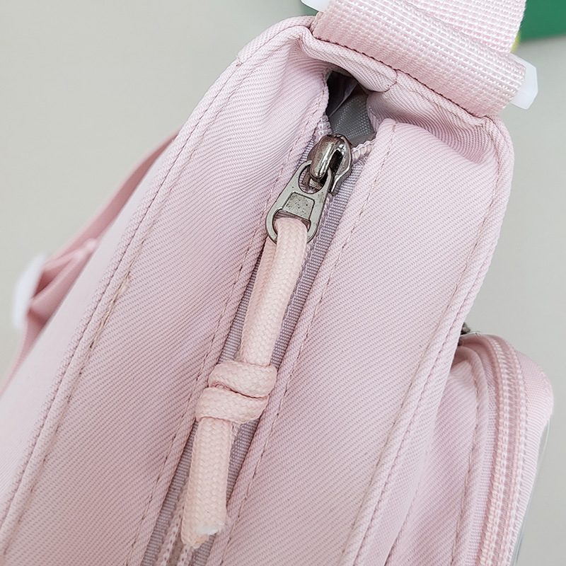 https://fulmo-img-server.com/oshikatsubag/b09bbfe9-b22a-42dd-b438-a2aa2dcb95cb.jpg