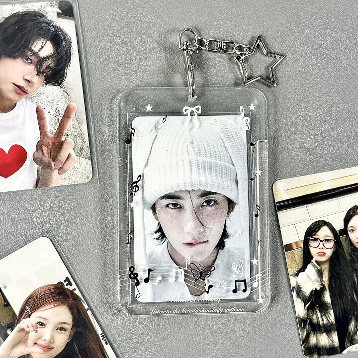 推し活グッズ 星型金具付き音符デザイン透明トレカケース