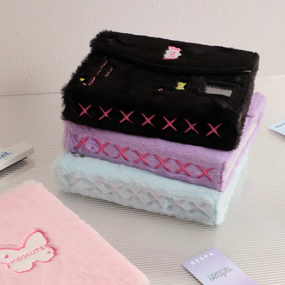 推し活グッズ ふわもこ おめかし トレカケース