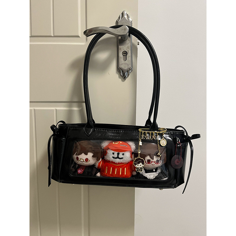 推し活グッズ うさぎ仲間のぬいぐるみコレクション