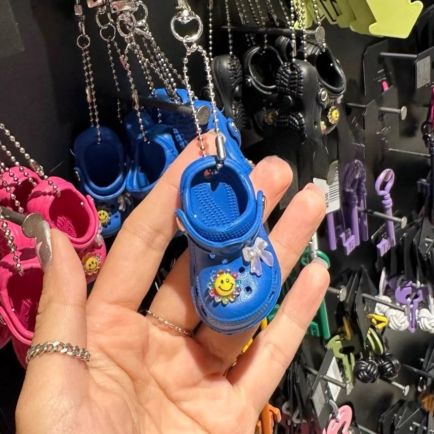 推し活グッズ にこにこサンダル ミニチュアキーホルダー