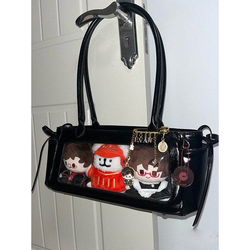 推し活グッズ うさぎ仲間のぬいぐるみコレクション