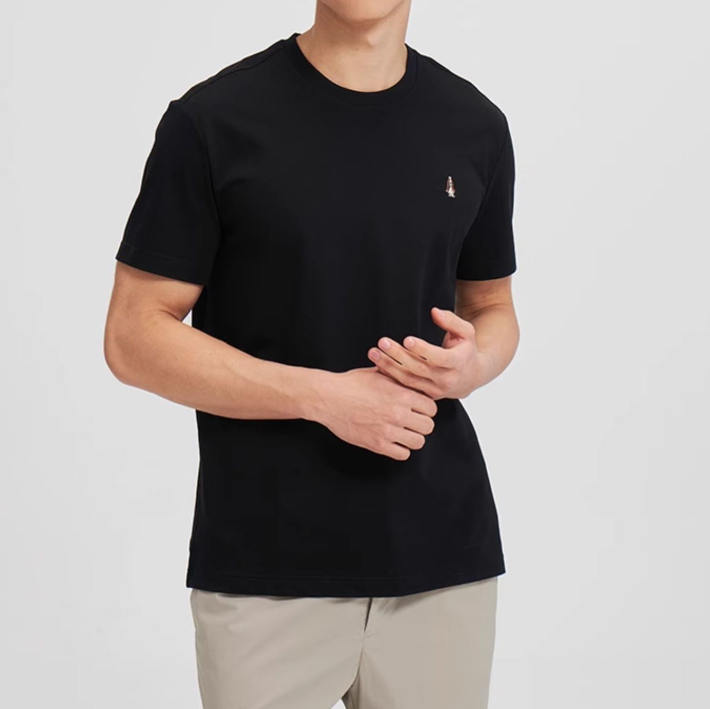 40 代 ファッション メンズ 洗練された大人の定番ワンポイントＴシャツ