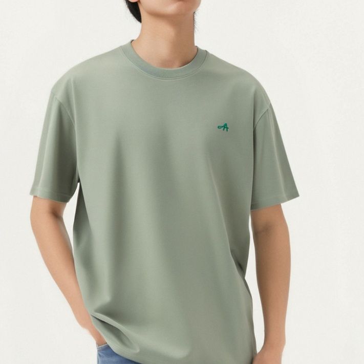 40 代 ファッション メンズ 洗練シンプル 大人の余裕Tシャツ