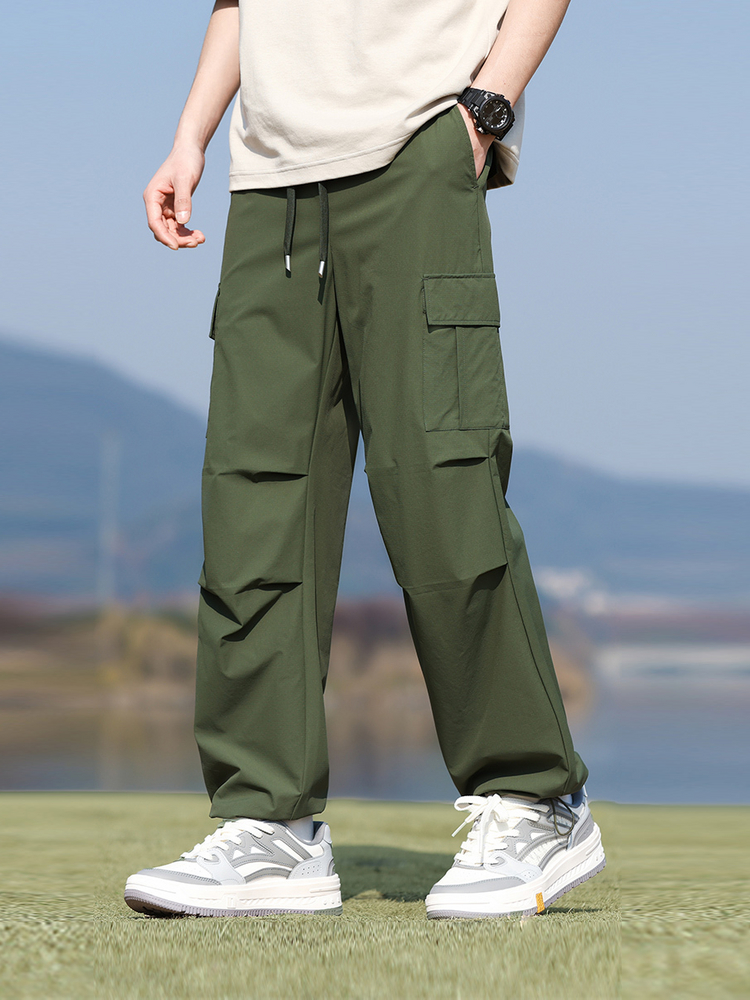 40 代 ファッション メンズ アウトドア風ワイドカーゴパンツ