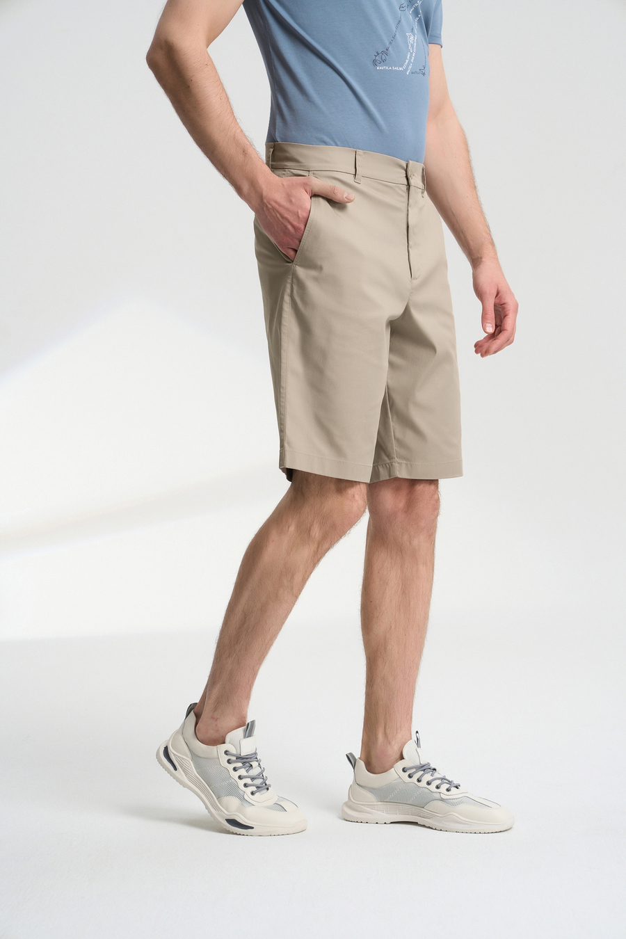 40 代 ファッション メンズ 洗練ストレートハーフパンツ