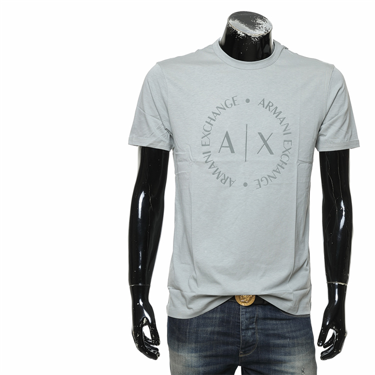 40 代 ファッション メンズ 円形ロゴ入り洗練半袖Tシャツ