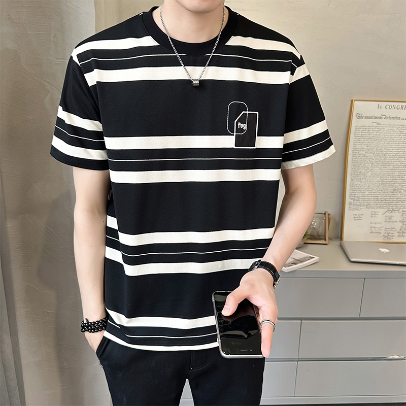 40 代 ファッション メンズ 大人の余裕 ボーダータグ付きＴシャツ