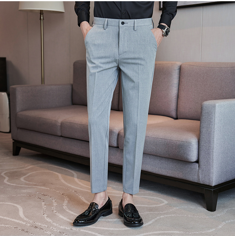 40 代 ファッション メンズ 洗練ストレートスラックス