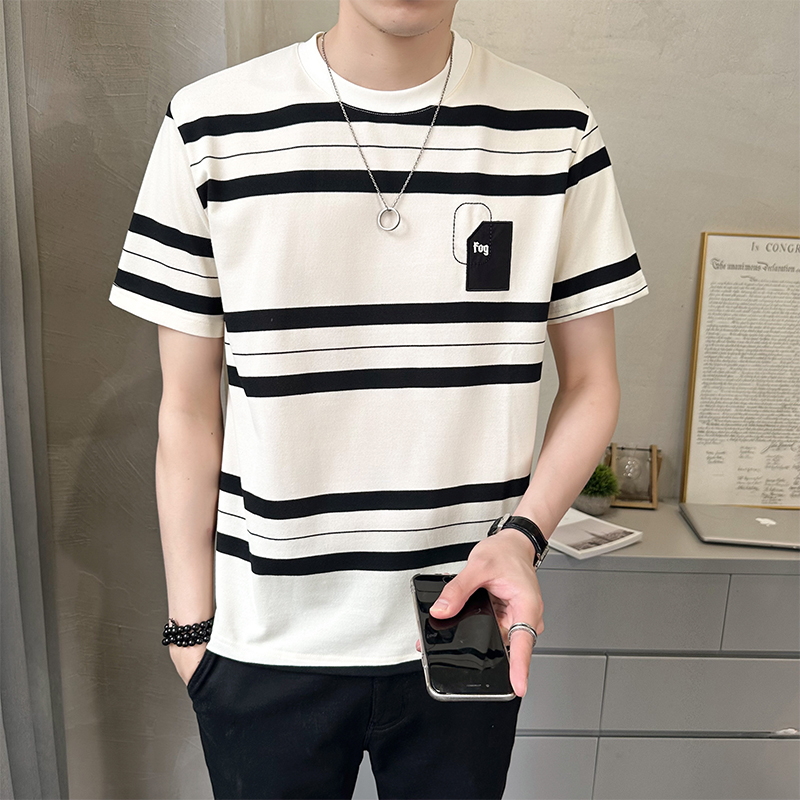 40 代 ファッション メンズ 大人の余裕 ボーダータグ付きＴシャツ