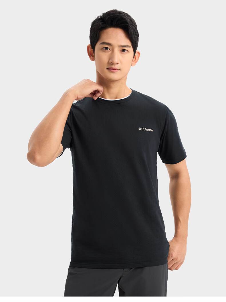 40 代 ファッション メンズ アウトドア感性 バックロゴ Tシャツ