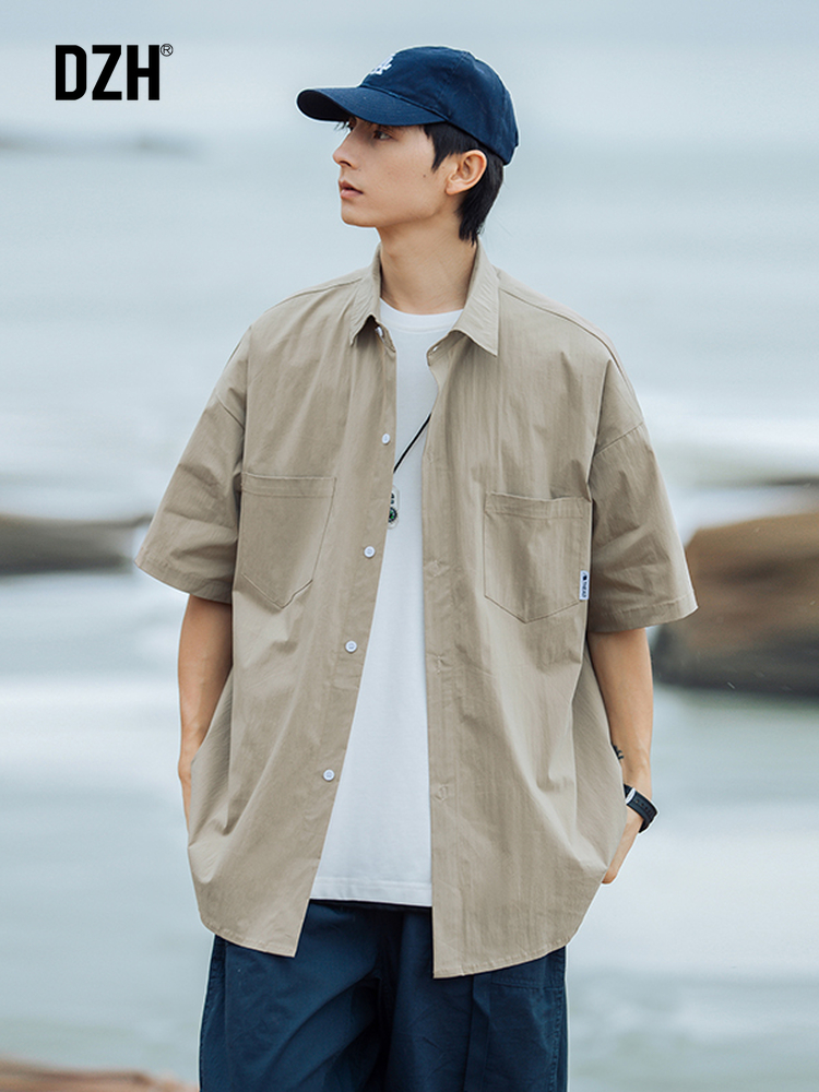 40 代 ファッション メンズ ゆったりシルエット半袖シャツ