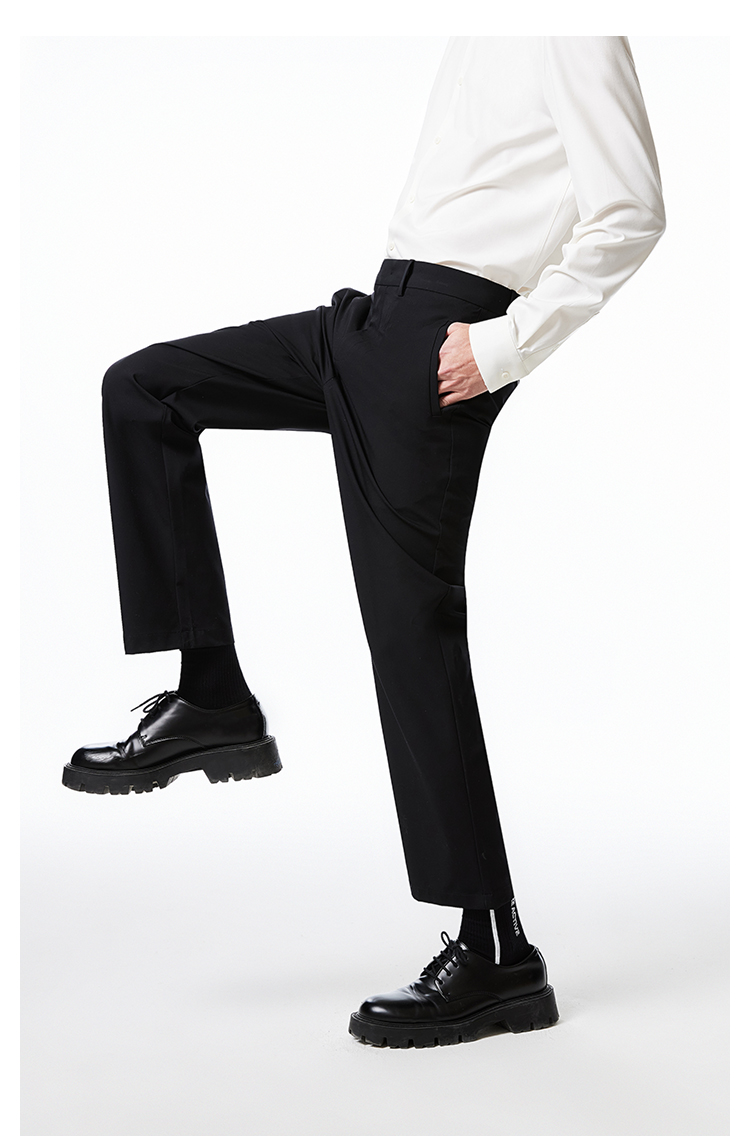 40 代 ファッション メンズ 極上ストレッチ ドレープパンツ