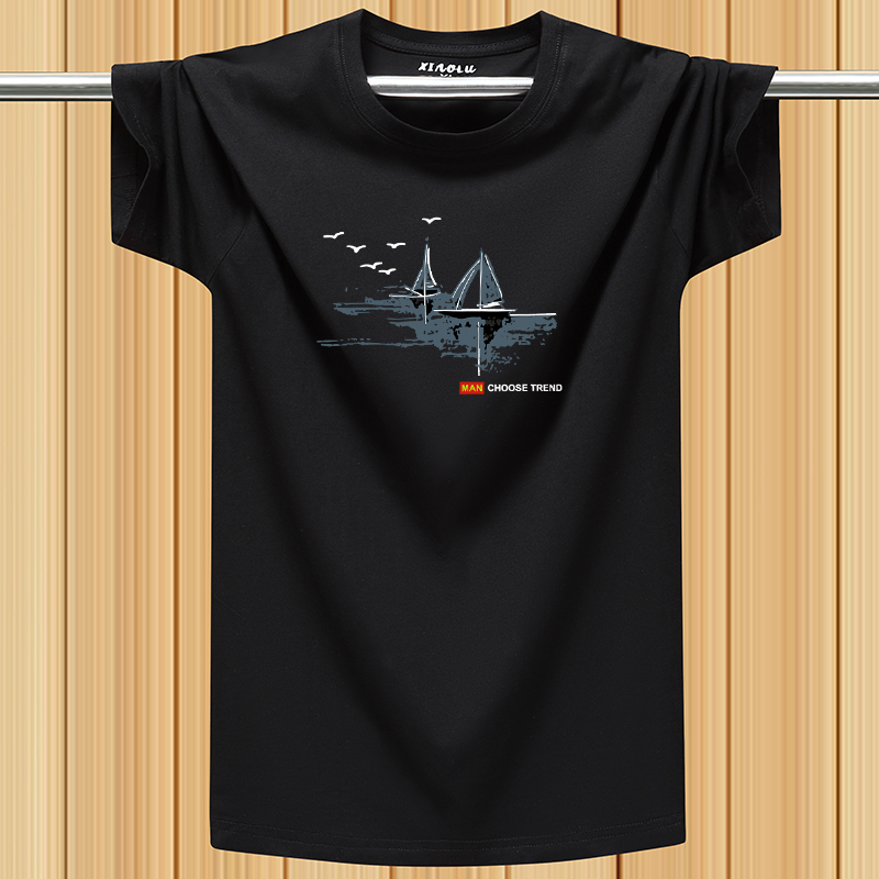 40 代 ファッション メンズ 山岳シルエット ロゴ入り半袖Tシャツ