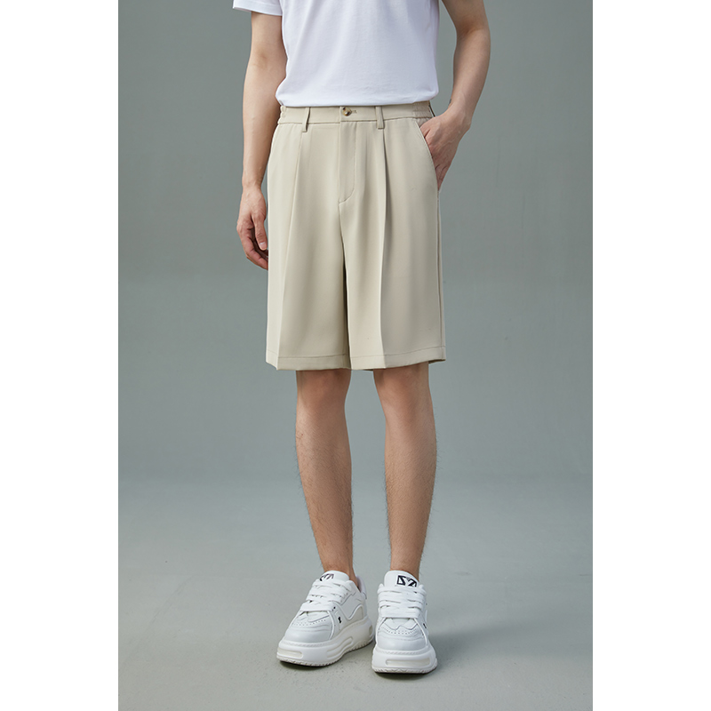 40 代 ファッション メンズ 洗練ワイドシルエットスラックス