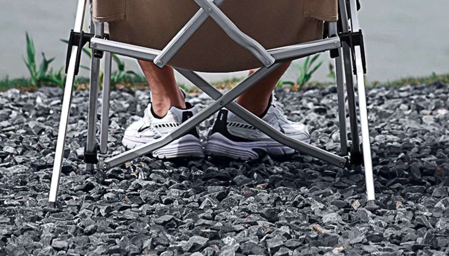 https://fulmo-img-server.com/outdoor-chair-lab/0f04cb8dc03f4126955dc64f0d59cdfd.jepg