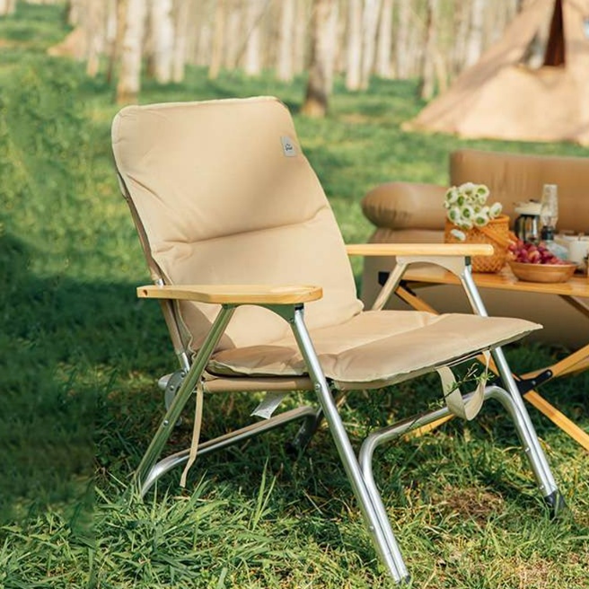 https://fulmo-img-server.com/outdoor-chair-lab/1726534630617_465bd5gq_cropped.jpg