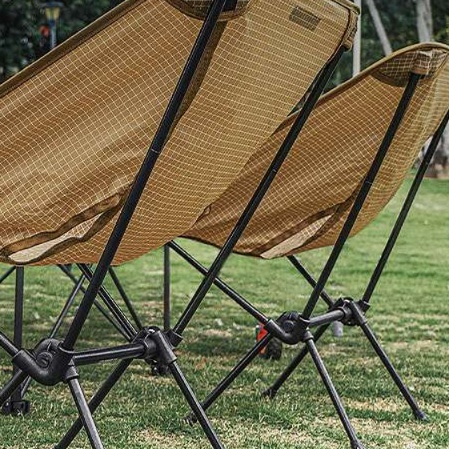 https://fulmo-img-server.com/outdoor-chair-lab/1726646077862_v5u3bczk_cropped.jpg