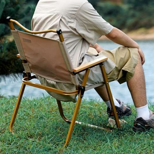 https://fulmo-img-server.com/outdoor-chair-lab/1726647731121_3oxwet4m_cropped.jpg