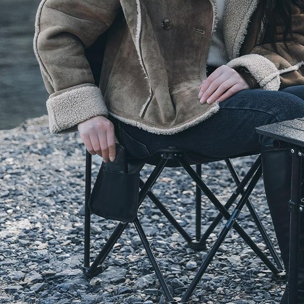 https://fulmo-img-server.com/outdoor-chair-lab/1726655008409_dpr6cf99_cropped.jpg