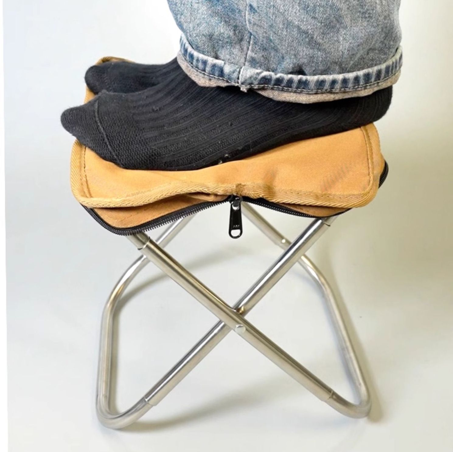 https://fulmo-img-server.com/outdoor-chair-lab/1746266267745_vodk921t_5a10k6y0.jpeg