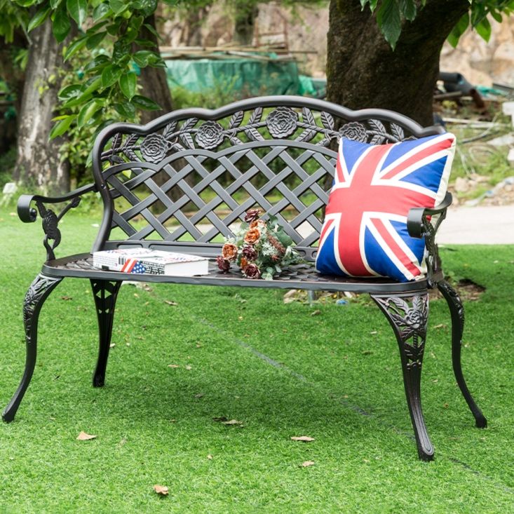 https://fulmo-img-server.com/outdoor-chair-lab/1746436368519_im06rce8_4nk9gv5b.jpeg