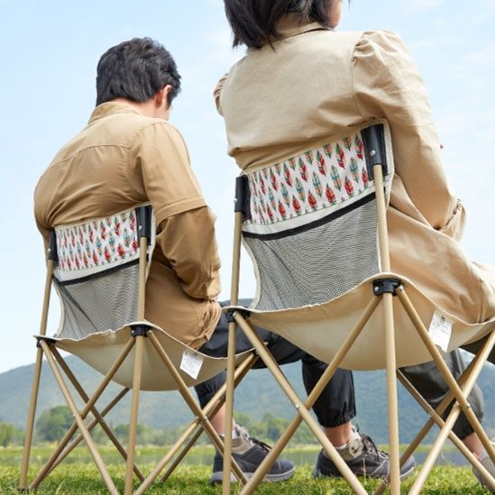 アウトドアチェア コンパクト背もたれ付き折りたたみ椅子