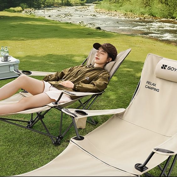 アウトドアチェア 四段階調節可能折りたたみ式寝椅子