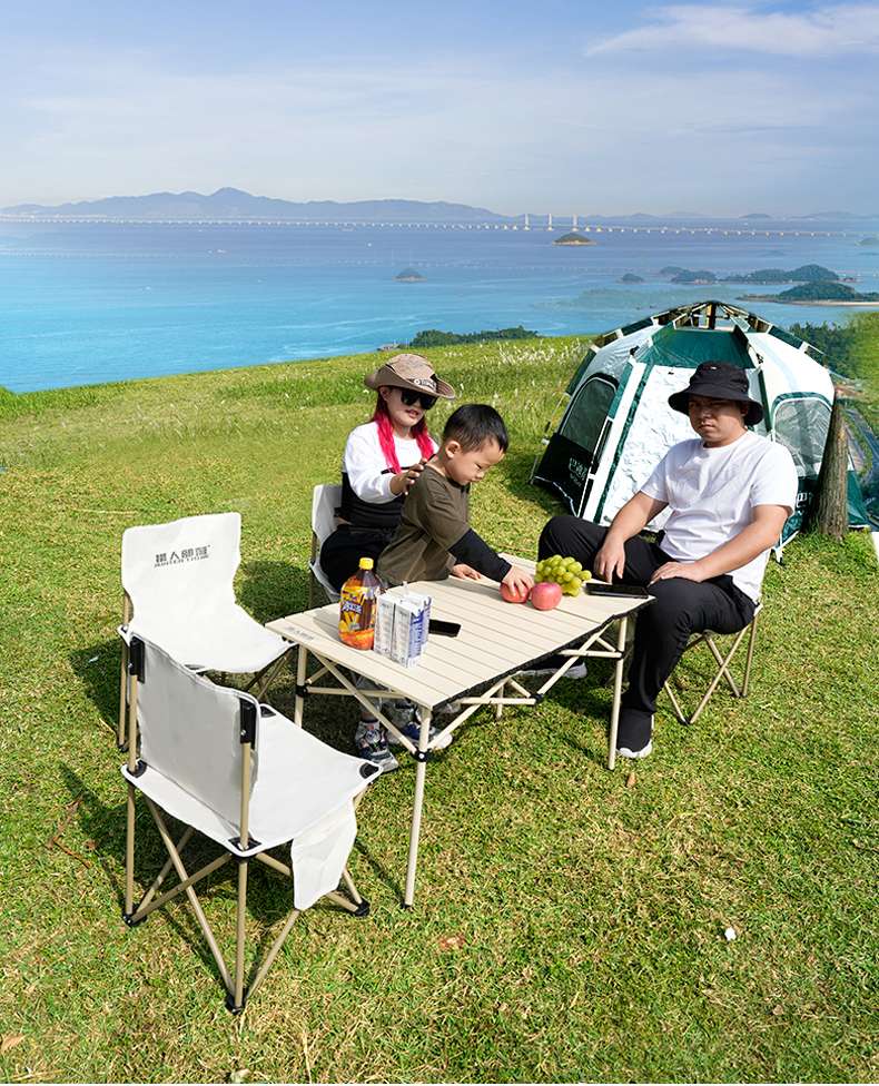 https://fulmo-img-server.com/outdoor-chair-lab/30f96f58e2094e4e953ce781cf8a860f.jepg