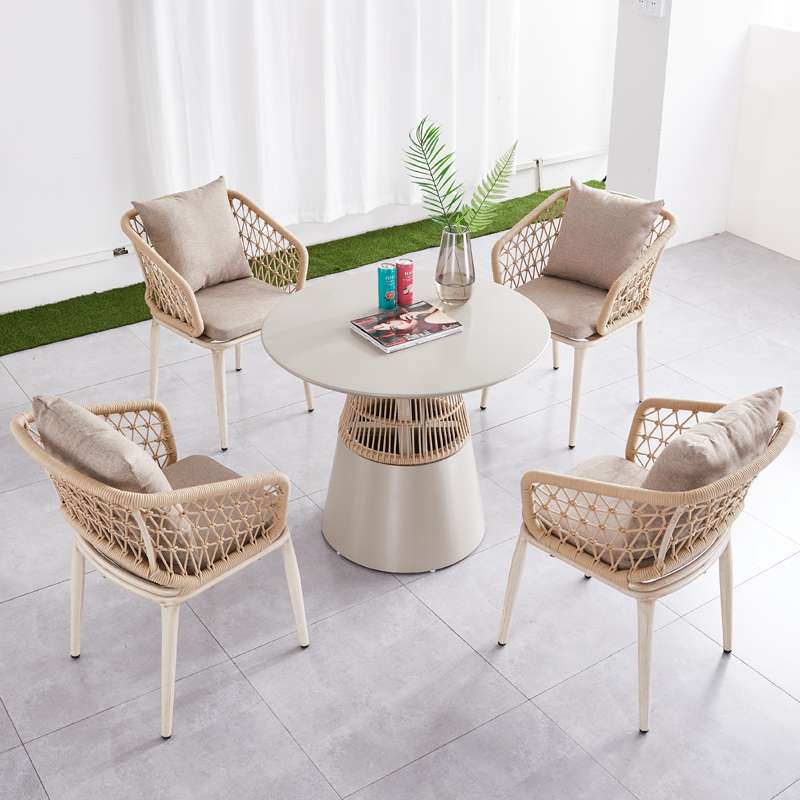 https://fulmo-img-server.com/outdoor-chair-lab/325e3c0b0de344f4b897f62d769212ab.jepg