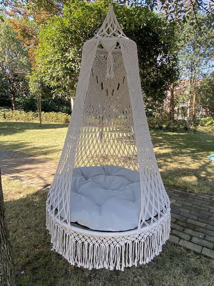 https://fulmo-img-server.com/outdoor-chair-lab/43a675e5df9a4908af3868ff4d6f2d8c.jepg