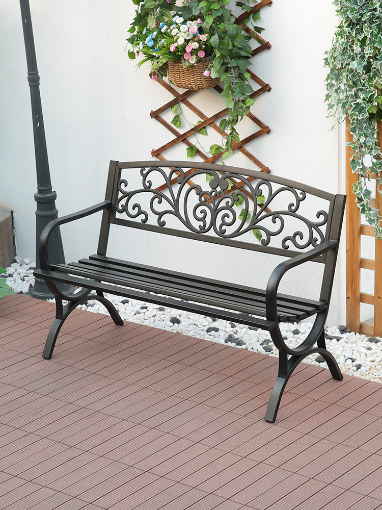 https://fulmo-img-server.com/outdoor-chair-lab/5a775da1-760f-48e4-99d7-f57c2aa8270e.jpg