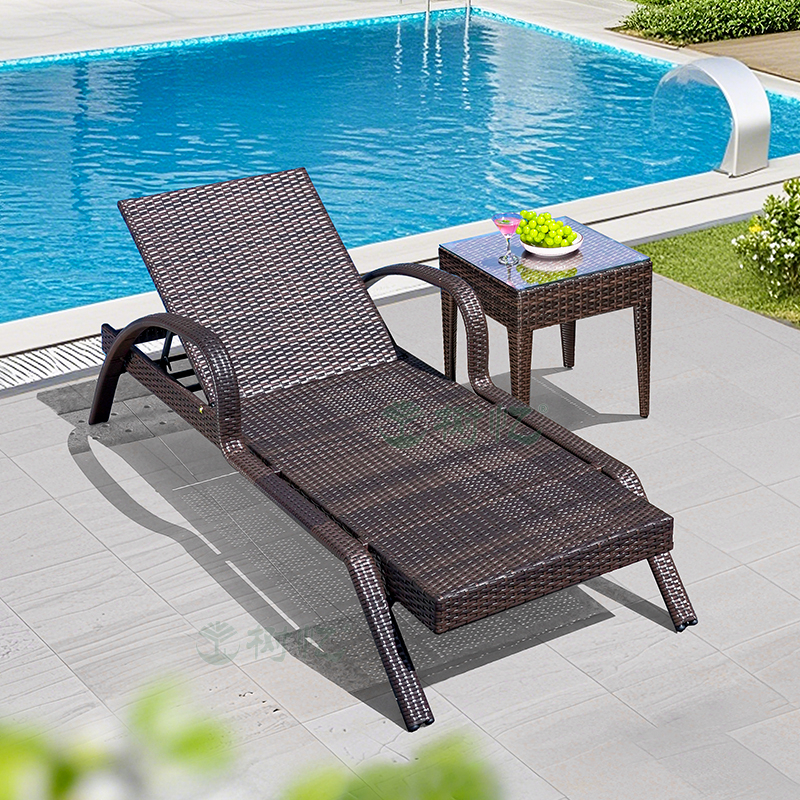 https://fulmo-img-server.com/outdoor-chair-lab/7a533a87-a418-496c-bf21-c2a3b3326426.jpg