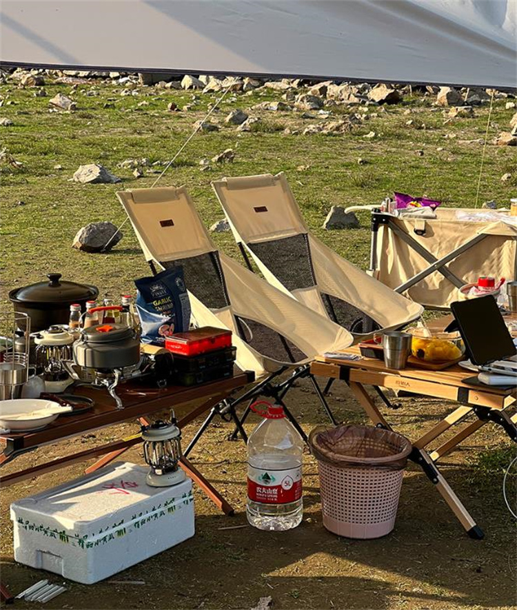 https://fulmo-img-server.com/outdoor-chair-lab/8786fe3b-6829-4f8d-b234-2080a3cc3be1.jpg