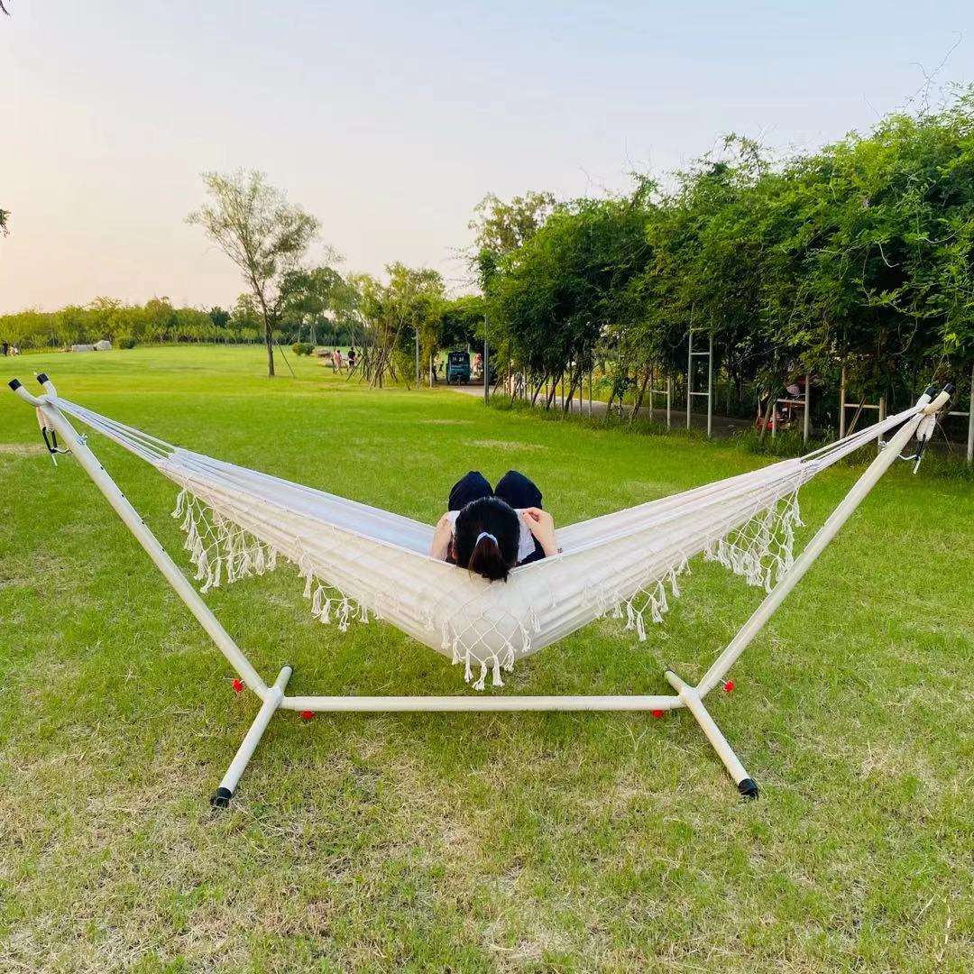 https://fulmo-img-server.com/outdoor-chair-lab/98e5076725f7466ebed3e0733bda491f.jepg