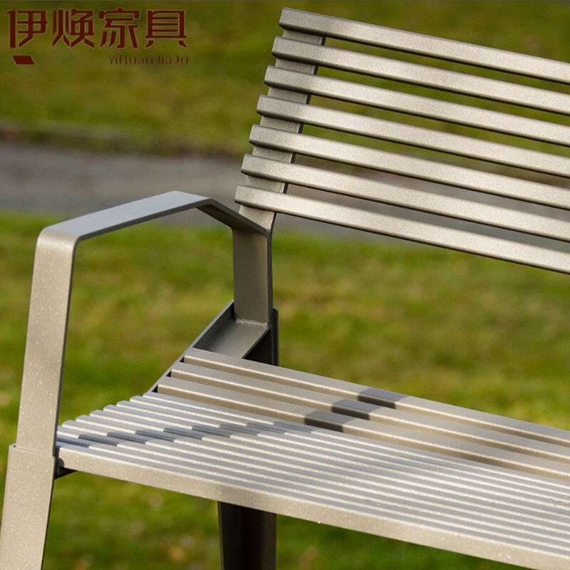 https://fulmo-img-server.com/outdoor-chair-lab/a88750d589194a6ba0546bbe4a891087.jepg