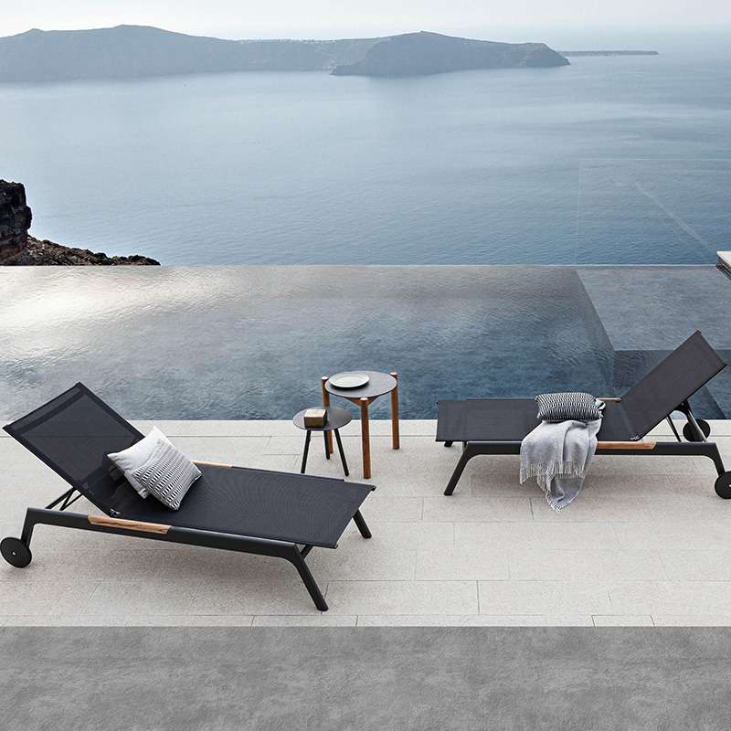 https://fulmo-img-server.com/outdoor-chair-lab/c02debaf58ac4a67a7ce11d3908d4bb3.jepg