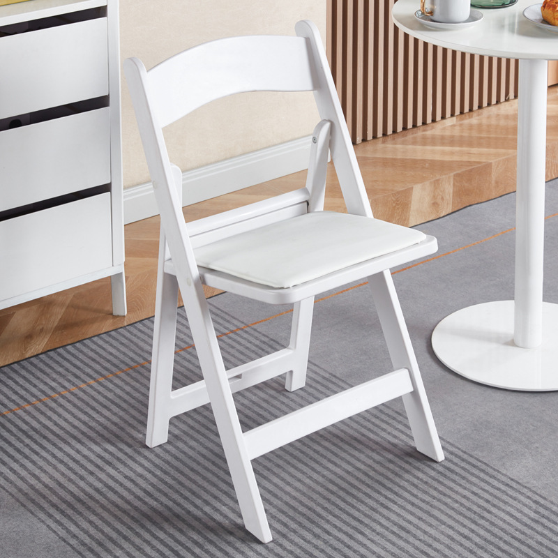https://fulmo-img-server.com/outdoor-chair-lab/cbea3b9a-89bd-4da3-9502-ca7fb1800165.jpg